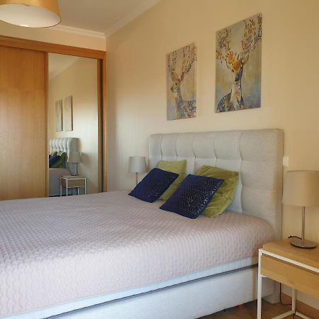 Oura Beach T1 Apartment Coral , Close To The Strip, Swimming Pool, Wi Fi, A/C Albufeira Dış mekan fotoğraf